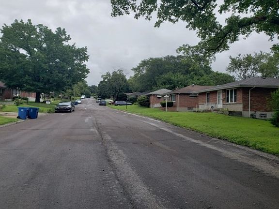 5th image of 9016 Bessemer Ave