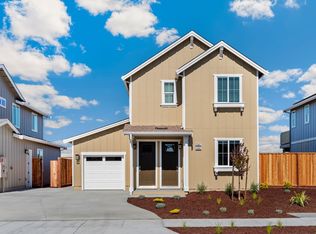 2083 Linden Ln, Santa Rosa, CA 95404