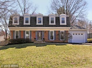 7115 Hundsford Ln, Springfield, VA 22153
