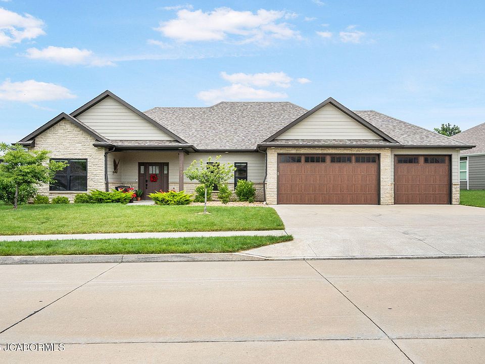 1st image of 2513 Baxley Dr