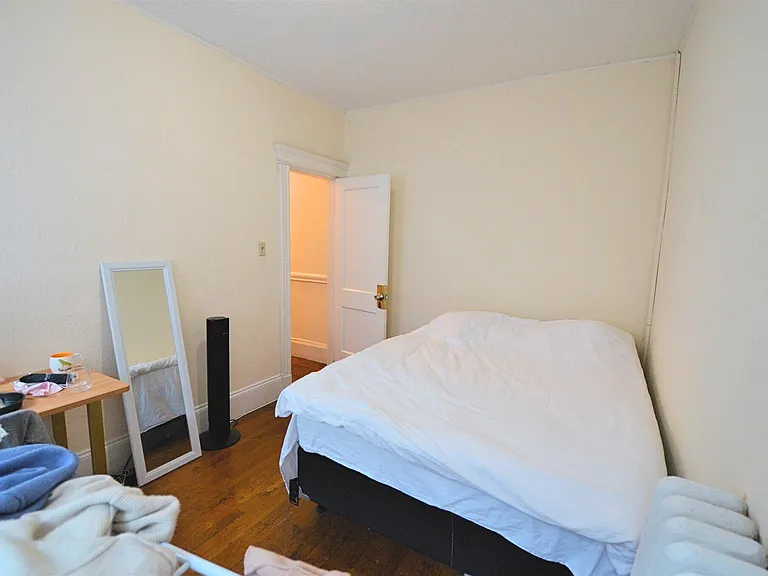 137 Peterborough St #11 — Photo 5