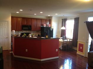 13683 Venturi Ln #237, Herndon, VA 20171