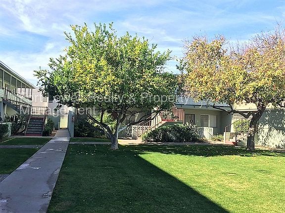 5th image of 1702 W Tuckey Ln Unit 102