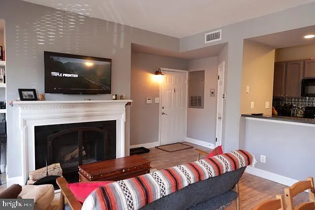 3920 Penderview Dr #324 — Photo 4