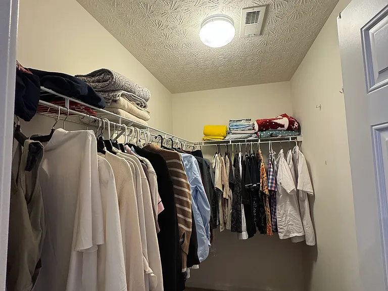 3942 Hay Market Dr — Photo 9