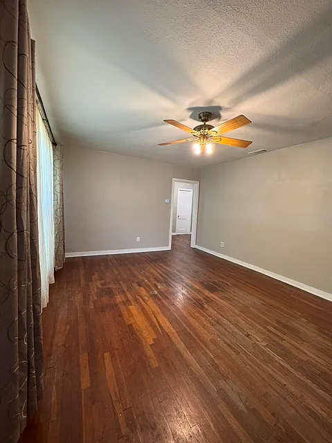 3 bed, 1260 sqft, $1,600 — Photo 4