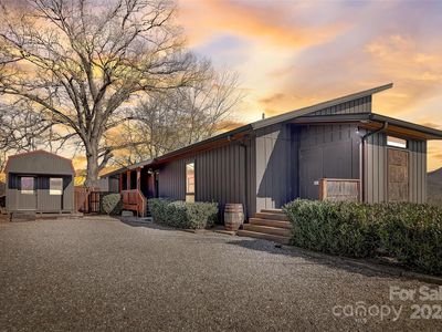1389 Newfound Rd, Canton, NC, 28716