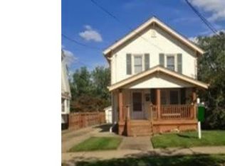 895 Ada St, Akron, OH 44306