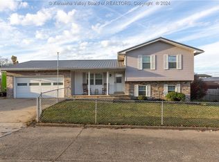 129 Rolling Acres, Winfield, WV 25213