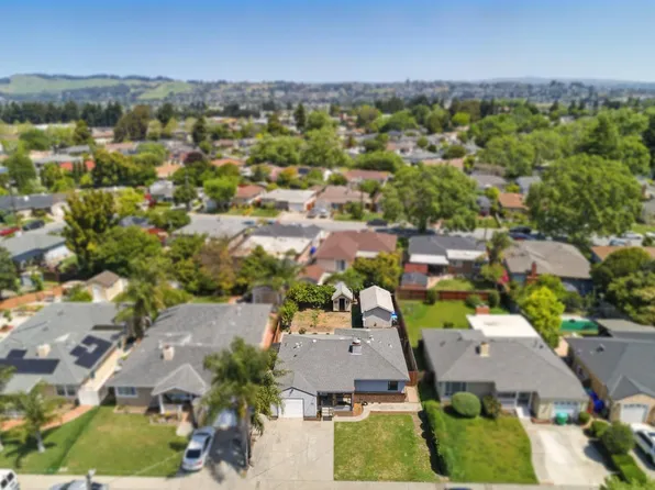 15822 Via Arroyo, San Lorenzo, CA 94580