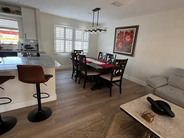 2948 Catherine Dr — Photo 6