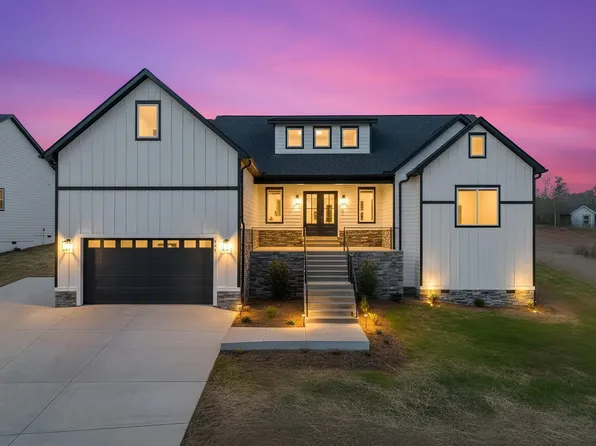 651 Narrow Cir, Inman, SC 29349