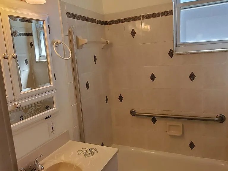 5725 Brinley Dr — Photo 10