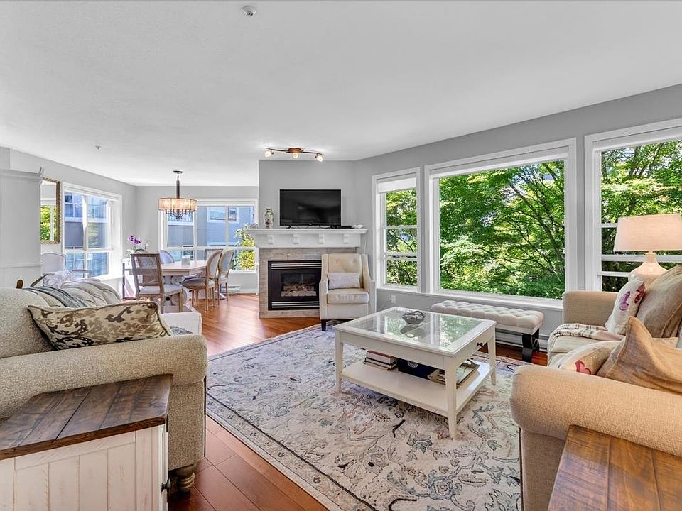 1st image of 15555 16th Ave #312