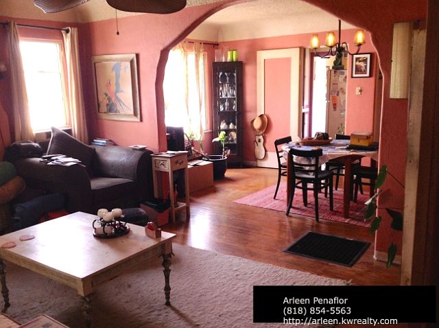 2nd image of 3407 Glenhurst Ave