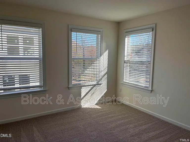6920 Leesville Rd — Photo 12