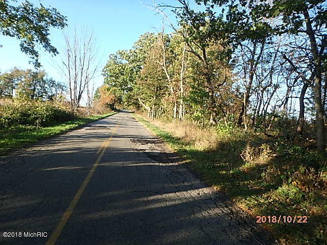 2nd image of 7528 Countryside Ln