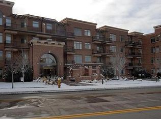 2700 E Cherry Creek South Dr APT 221, Denver, CO 80209