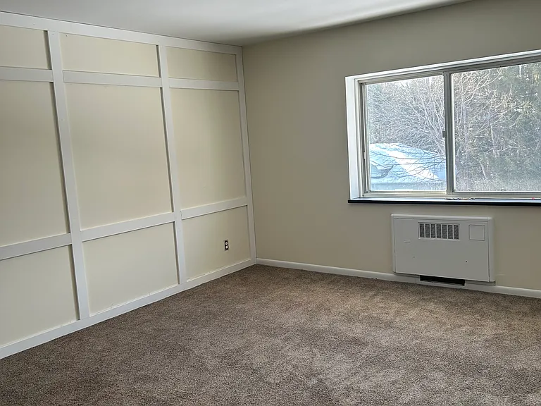 2411 East Ave #5 — Photo 18
