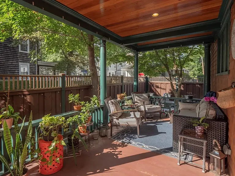 17 Lincoln St #3 — Photo 22