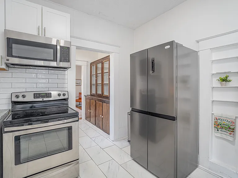 1101 Lancaster St — Photo 10