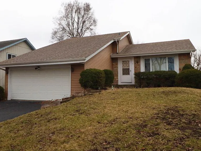 57 Abbeywood Dr — Photo 1