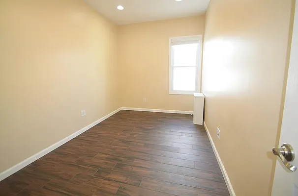 Rented by Corcoran | media 37