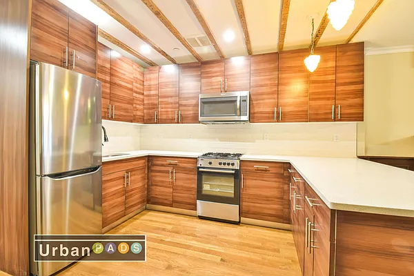 Rented by Urban Pads | media 38