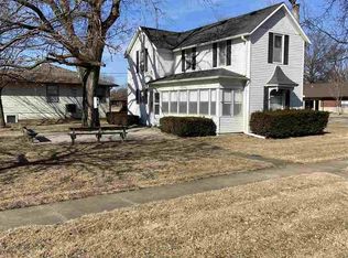 740 Elm St, North Bend, NE 68649