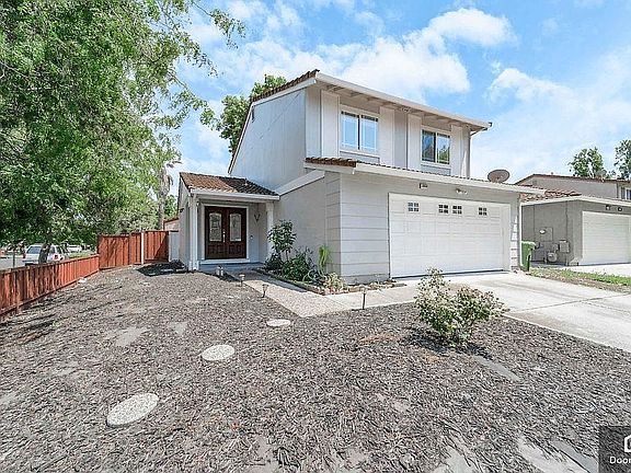 2nd image of 3850 Great Salt Lake Ct