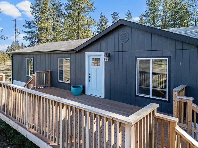24315 S Columbia Basin Hwy — Photo 1