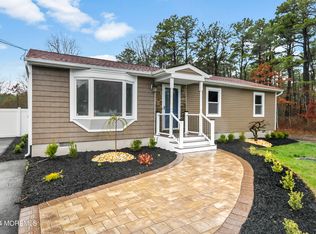 122 Grand Central Pkwy, Bayville, NJ 08721