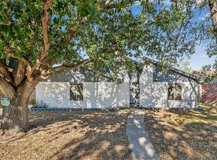 5713 Crest Pebble Dr, Corpus Christi, TX 78415