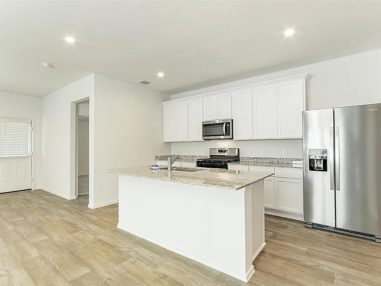 4214 Ramsbury Reach Ct — Photo 14