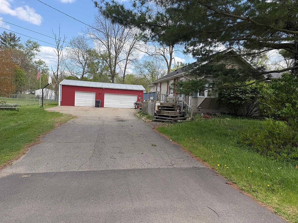 1st image of 795 Harway Ave