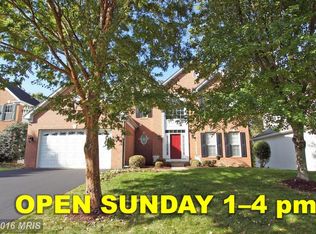 21305 Hidden Pond Pl, Ashburn, VA 20148