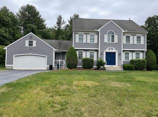 7 Sweetwood Cir, Westford, MA 01886