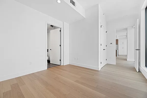 Rented by West 124th Manager LLC | media 41