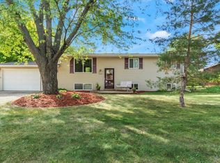 2008 Fairway Ln NE, Alexandria, MN 56308