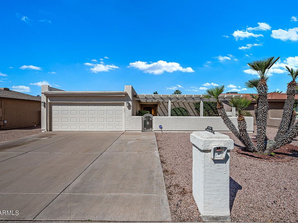 1st image of 10414 E SILVERTREE Drive