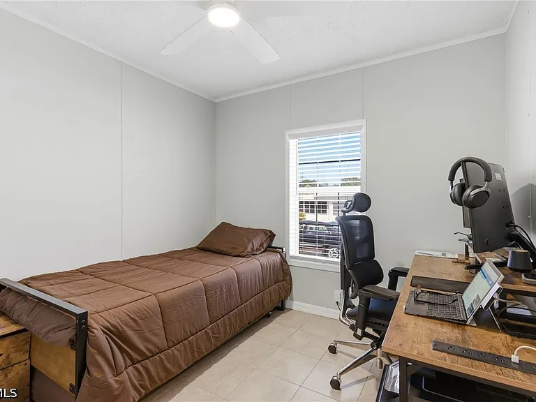 5558 Palm Beach Blvd #105 — Photo 11