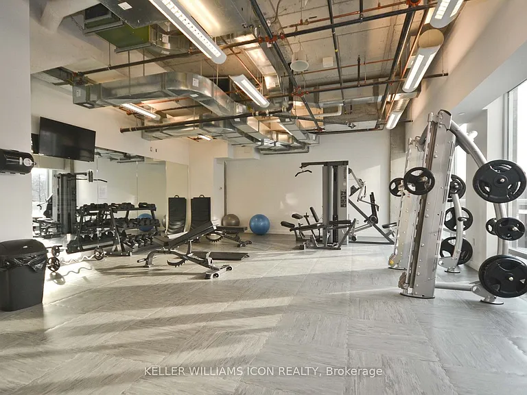 111 Champagne Ave S #511 — Photo 20