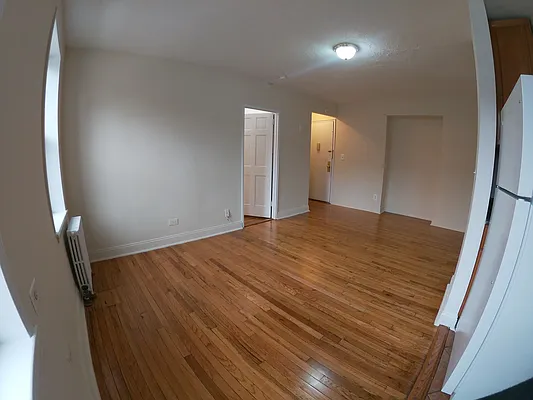 Rented by Contact Realty | media 11