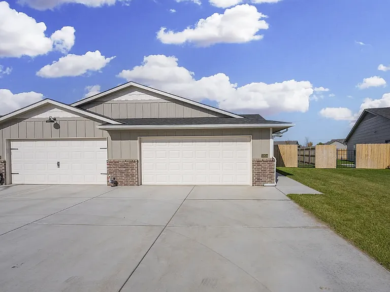 2410 S Wheatland St #2410WHEATLAND — Photo 15