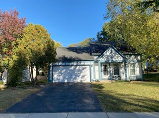 1750 Charles Ave, Algonquin, IL