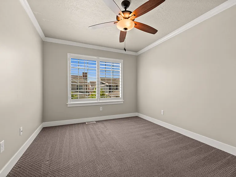 771 E Newfield Dr — Photo 18