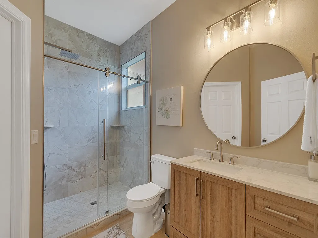 3 bed, 1400 sqft, $2,950 — Photo 2