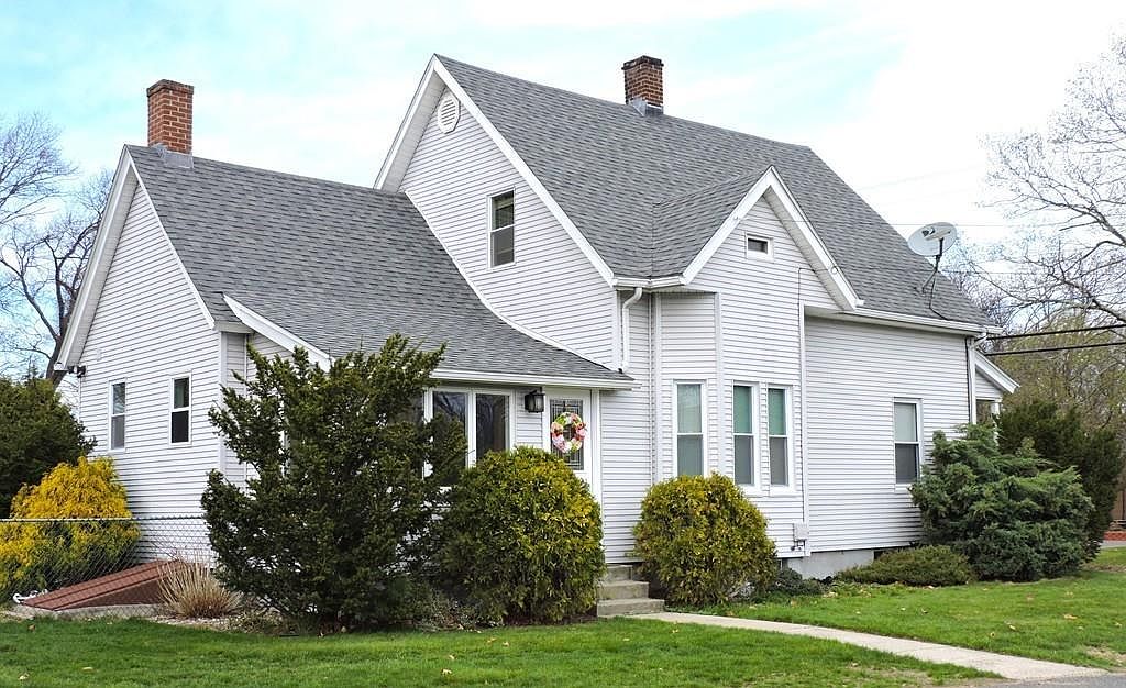 231 Holyoke St, Ludlow, MA 01056 Zillow