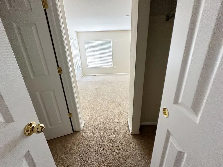 22351 E Plymouth Cir — Photo 51