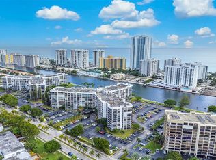 Oceanview Park, Hallandale, FL 33009